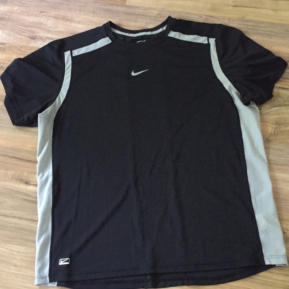Nike Shirt Men’s XXL Athletic